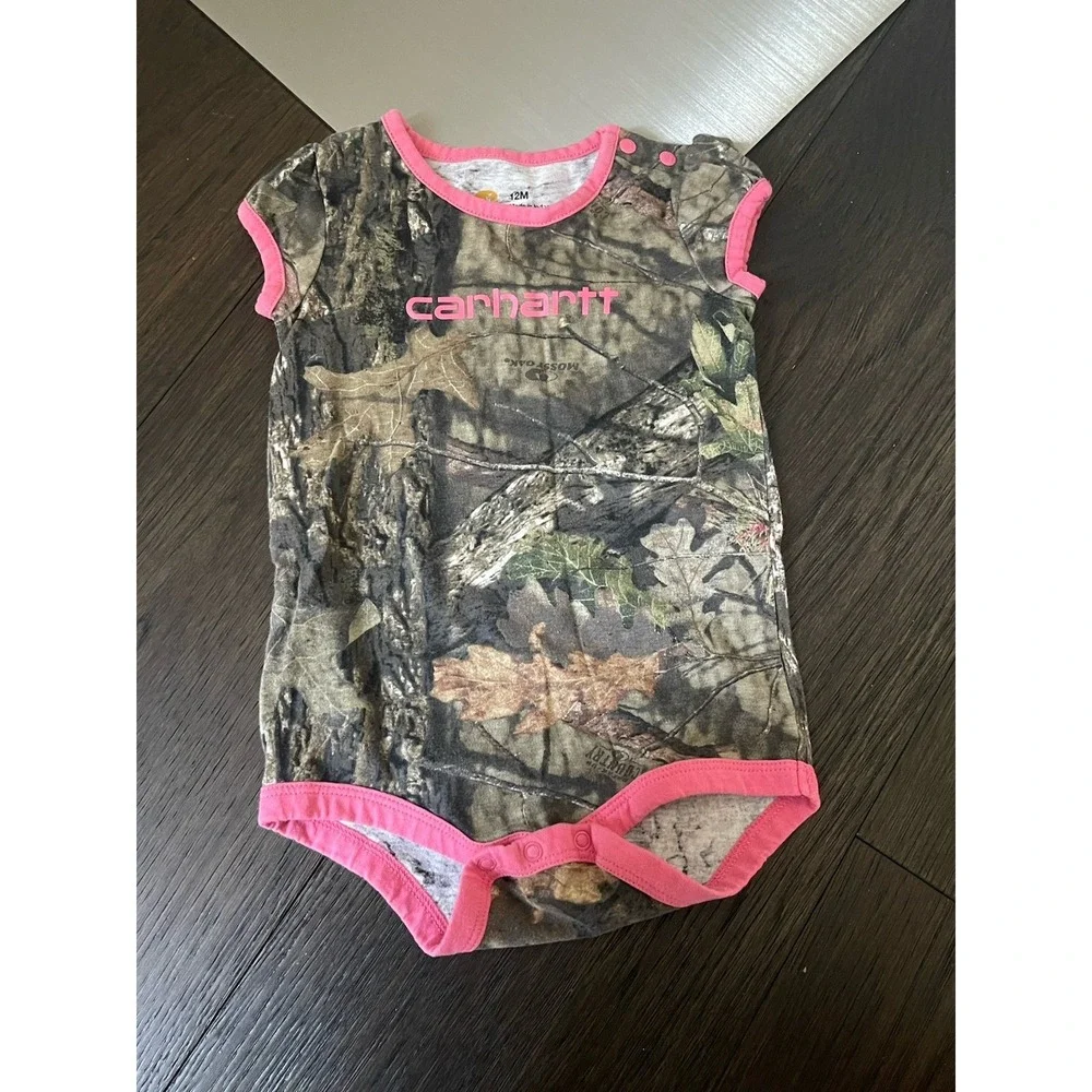 Carhartt 12m Toddler Girl One Piece Camo Pink/Green Short Sleeve, Pre-owned